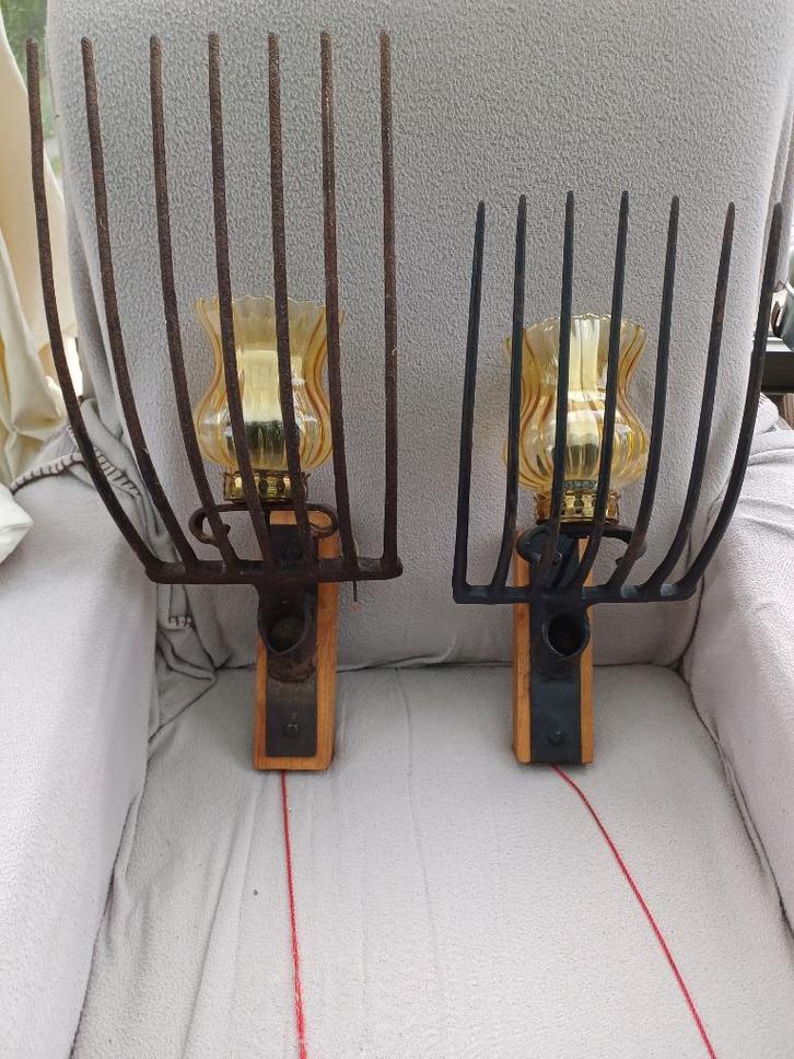 2 appliques lumineuses artisanales, Huis en Inrichting, Lampen | Wandlampen, Gebruikt, Glas, Hout, Ophalen