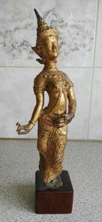 Statue de Danseuse- Bronze doré. Thaïlande, Bronze, Enlèvement