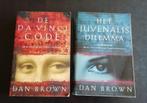 Dan Brown - De Da Vinci code en het juvenalis dilemma, Boeken, Gelezen, Ophalen of Verzenden
