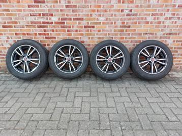 4 alu velgen met zomerbanden voor renault captur beschikbaar voor biedingen