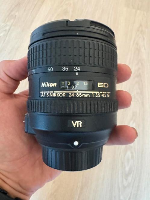 Nikon AF-S NIKKOR 24-85mm f/3.5-4.5G ED VR, Audio, Tv en Foto, Foto | Lenzen en Objectieven, Zo goed als nieuw, Ophalen
