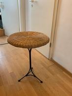 Table en osier., Enlèvement, Comme neuf