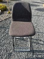 2 CHAISES HAUTES PERFECTA GRIS FONCÉ NEUVES – TISSU, H100 CM, Maison & Meubles, Neuf, 90 cm ou plus, Avec repose-pieds, 2 tabourets