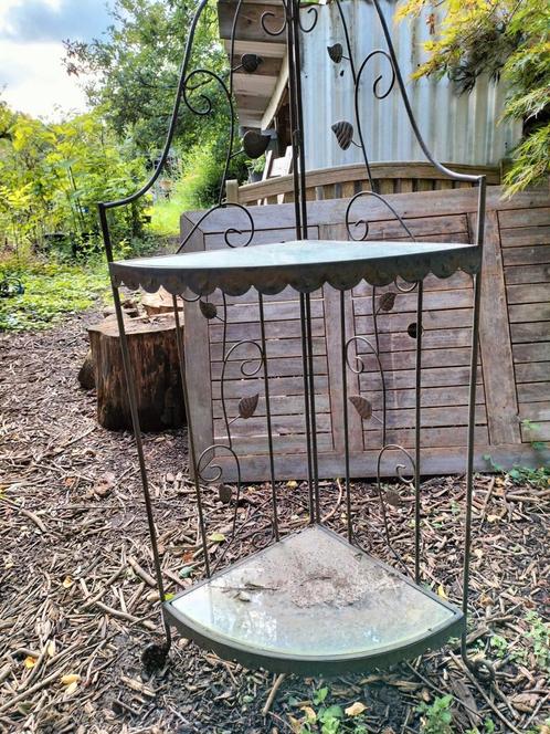 Hoek smeedijzeren plantenrek etagère zwart, Tuin en Terras, Tuinwanddecoratie, Zo goed als nieuw, Ophalen of Verzenden