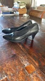 Escarpins noirs taille 39, Enlèvement ou Envoi, Escarpins, Porté, Noir