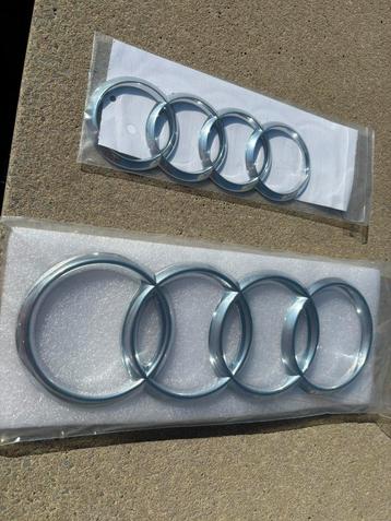 SIGLES AUDI CAPOT AV ET COFFRE ARR. CHROME  beschikbaar voor biedingen