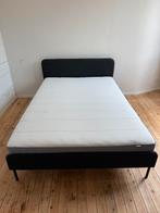 Bed Ikea 140 x 200, Huis en Inrichting, Slaapkamer | Bedden, Ophalen, Zwart, 140 cm, Zo goed als nieuw