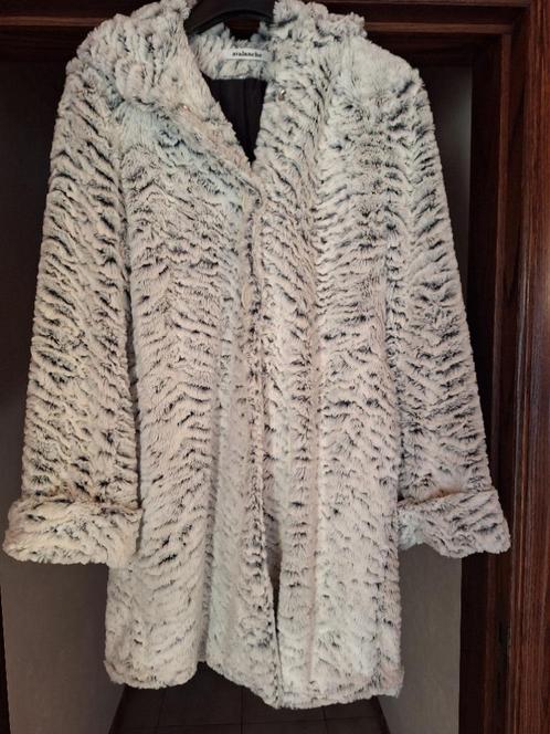 Avalanche prachtige jas maat 40, Kleding | Dames, Jassen | Winter, Zo goed als nieuw, Maat 38/40 (M), Verzenden