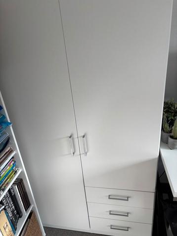 Kleerkast jysk beschikbaar voor biedingen