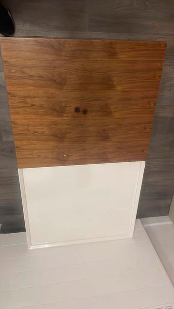 Uitschuifbare salontafel beschikbaar voor biedingen