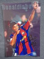 14 origineel hand gesigneerde foto's van FC Barcelona, Sport en Fitness, Voetbal, Ophalen of Verzenden, Nieuw, Clubaccessoires