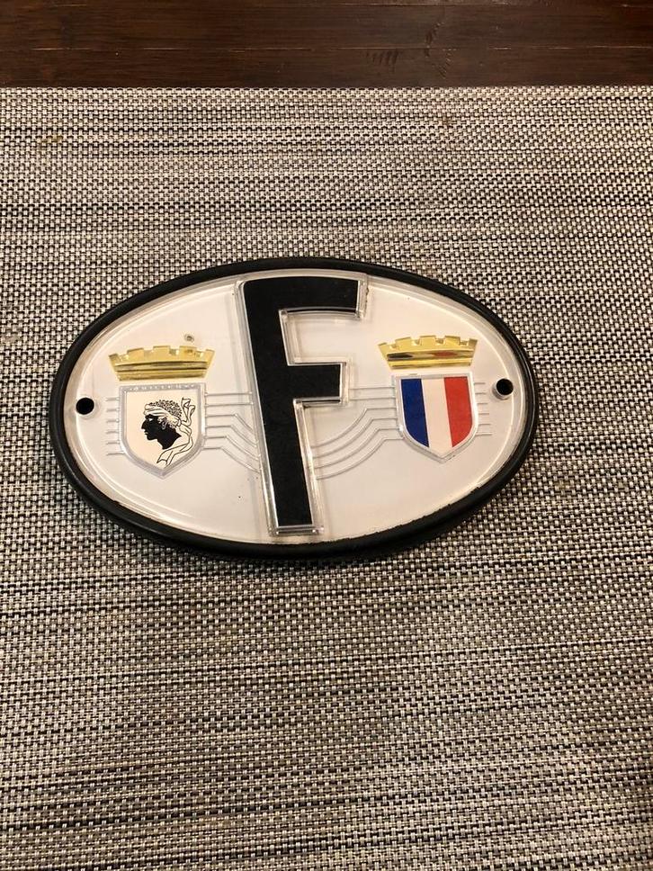 plaque arrière quillery France blason corse, Auto diversen, Kentekenplaathouders, Zo goed als nieuw, Ophalen