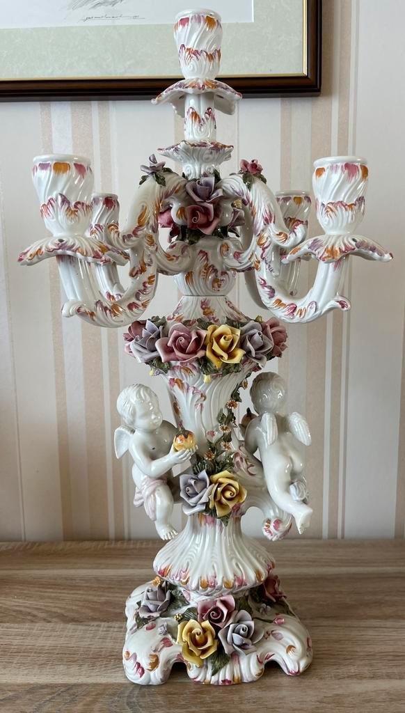 Italiaanse porseleinen kandelaar, 50,5 cm hoog, Antiek en Kunst, Antiek | Porselein, Ophalen