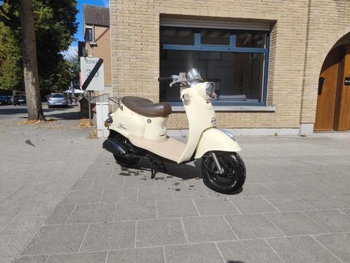 A-klasse scooter!, Fietsen en Brommers, Brommers | Honda, Ophalen