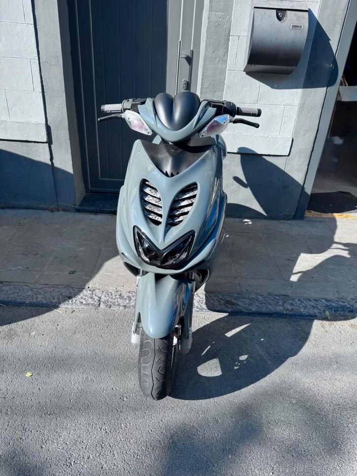 Mbk nitro, Fietsen en Brommers, Scooters | Yamaha, Zo goed als nieuw, Ophalen