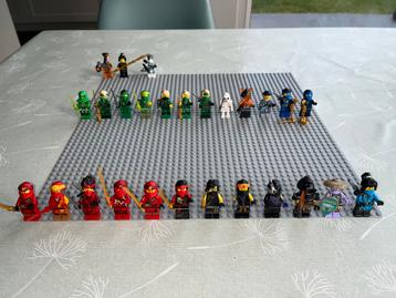 Lego Ninjago figuren 2,5€ per stuk beschikbaar voor biedingen
