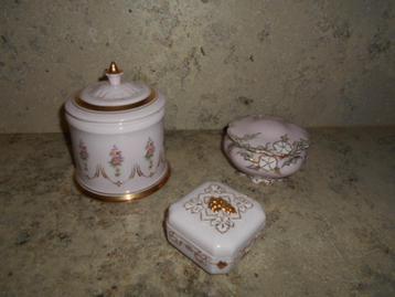 Origineel roze porselein - 3 stuks  beschikbaar voor biedingen