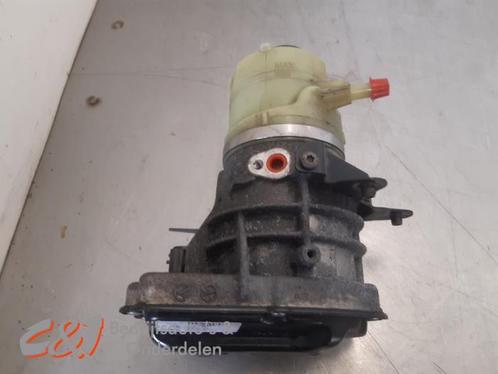 Stuurbekrachtiging Pomp van een Renault Trafic, Auto-onderdelen, Besturing, Renault, Gebruikt, 3 maanden garantie, Ophalen of Verzenden