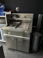 Professionele bakplaat met daarnaast au bainmarie, Ophalen, Gebruikt, Fornuis, Frituur en Grillen