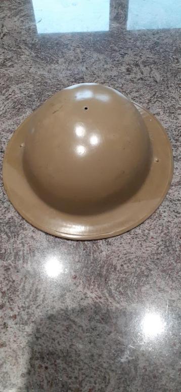 Britse helmschaal 1941 beschikbaar voor biedingen