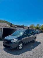 Dacia Lodgy 1.6 Benzine 2015, Auto's, Dacia, Voorwielaandrijving, Zwart, Lodgy, Handgeschakeld