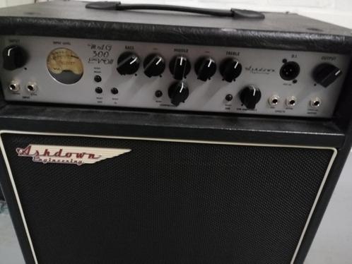 basversterker Ashdown Mag 300 Evo2 + professionele Flightcas, Muziek en Instrumenten, Overige Muziek en Instrumenten, Zo goed als nieuw