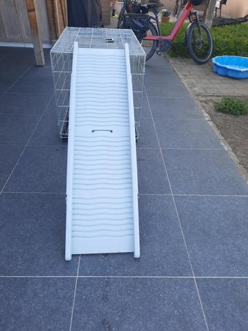 Honden loopplank koffer beschikbaar voor biedingen