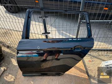 VW Passat B8 stationwagon linkerachterdeur beschikbaar voor biedingen