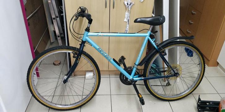 Vélo VTT homme roue 26", Fietsen en Brommers, Fietsen | Heren | Sportfietsen en Toerfietsen, Zo goed als nieuw, Ophalen