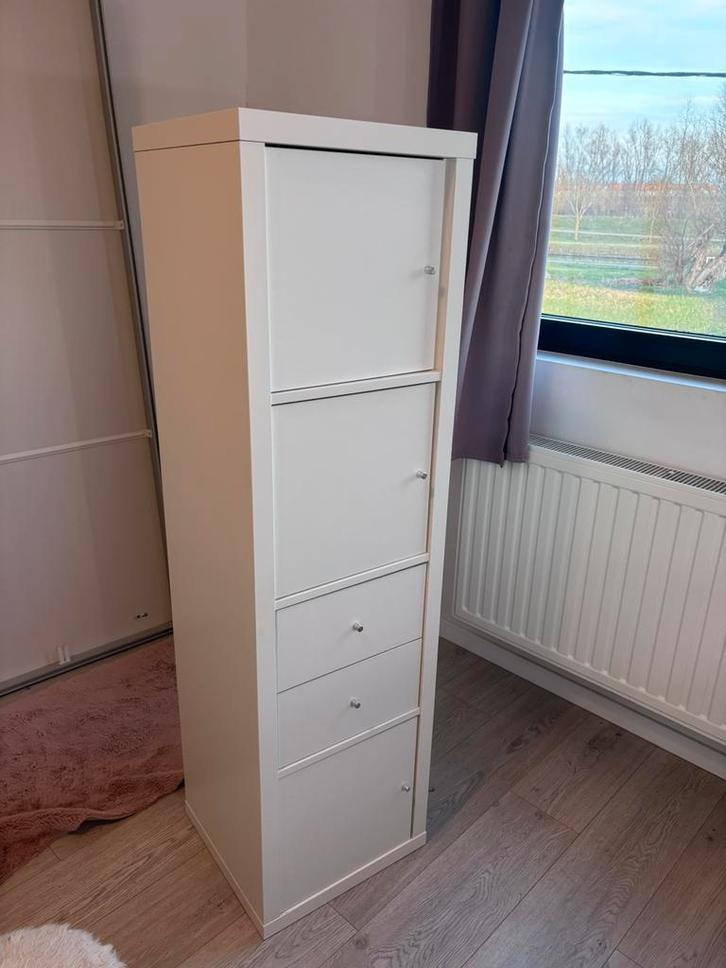 Meuble kallax ikea, Maison & Meubles, Armoires | Armoires à chaussures, Comme neuf, Enlèvement