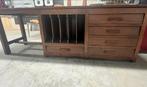 Antieke apotheek bureau, Ophalen