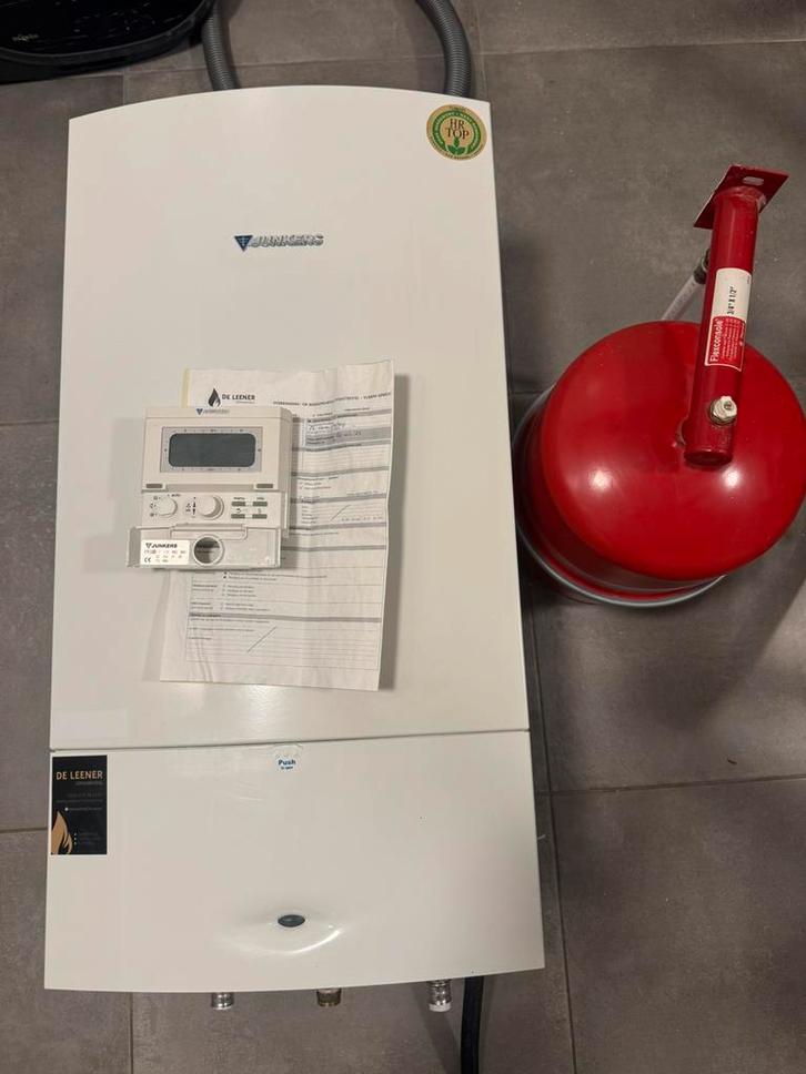 Junckers zwb30-3, Doe-het-zelf en Bouw, Chauffageketels en Boilers, Zo goed als nieuw, Ophalen