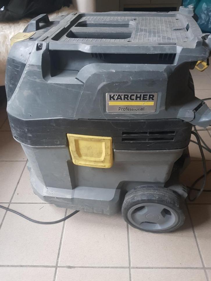 KARCHER DROOG EN NAT :TASKI BORA 12  EN VENTO 15, Elektronische apparatuur, Stofzuigers, Zo goed als nieuw, Overige typen, Ophalen