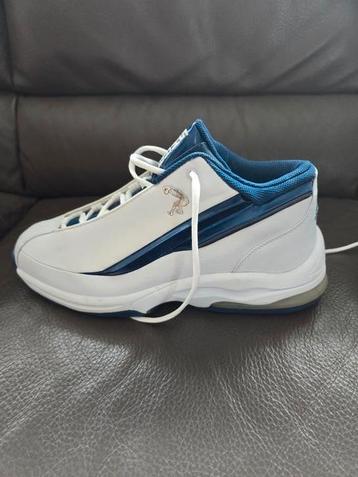 PRIJS VERLAAGD! Leder basketbalschoenen van shaquille o'neal beschikbaar voor biedingen