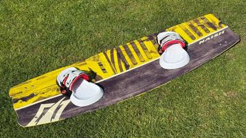 Naish kite board kiteboard twin beschikbaar voor biedingen