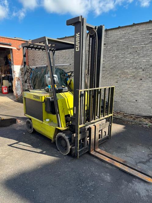 Heftruck Clark, Zakelijke goederen, Machines en Bouw | Heftrucks en Intern transport, Heftruck, Elektrisch, Ophalen