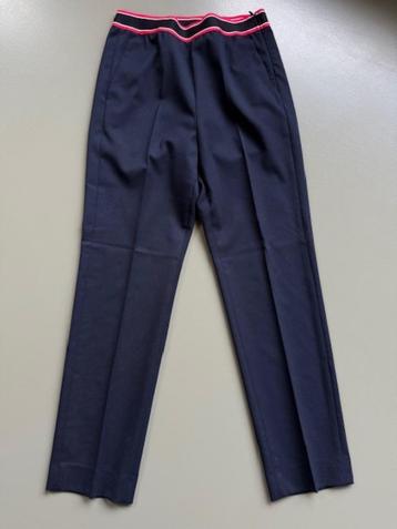 Eenmaal gedragen donkerblauwe pantalon Sandro, wolmengsel beschikbaar voor biedingen