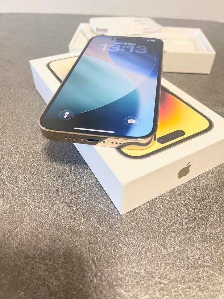 Iphone 14 Pro Gold 256gb +Housse Magsafe, Télécoms, Téléphonie mobile | Apple iPhone, Comme neuf, 256 GB, Sans abonnement, Sans simlock