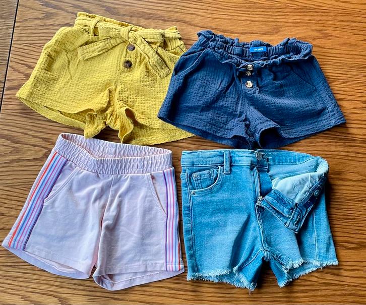 4 korte broekjes 3/4 jaar, Kinderen en Baby's, Babykleding | Maat 86, Zo goed als nieuw, Meisje, Ophalen of Verzenden