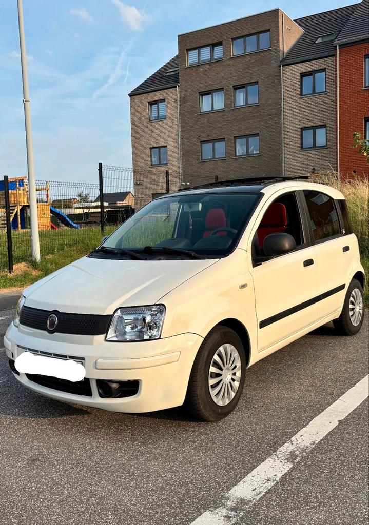 Fiat panda essence prête a immatriculer 2010, Auto's, Fiat, Particulier, Panda, ABS, Airbags, Elektrische buitenspiegels, Elektrische ramen