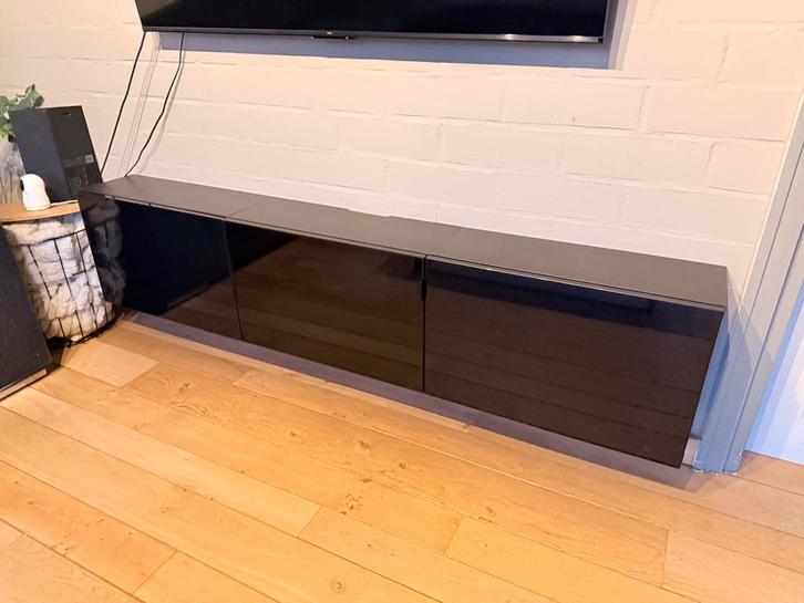 Besta kasten ikea (TV meubel), Huis en Inrichting, Kasten |Televisiemeubels, Zo goed als nieuw, Ophalen