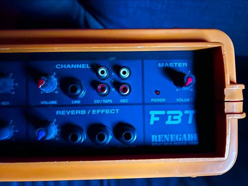 FBT Renegade 160R - Console de mixage amplifiée avec HP, Musique & Instruments, Amplis | Clavier, Moniteur & Sono, Utilisé, Sono