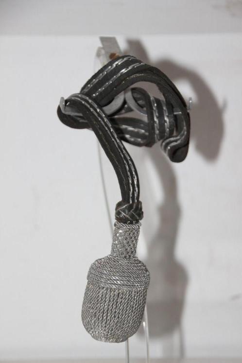 Duitse WW2 zwaardhouder  (zwaard en bajonet troddel), Verzamelen, Militaria | Tweede Wereldoorlog, Landmacht, Kleding of Schoenen
