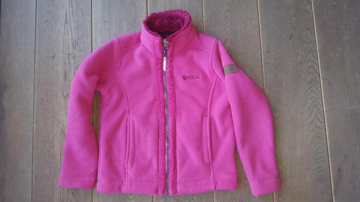 Warme winterjas Regatta Great Outdoors maat 128 ZGAN, Kinderen en Baby's, Kinderkleding | Maat 128, Zo goed als nieuw, Meisje