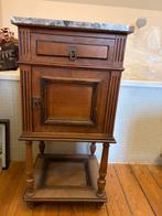 Table de chevet avec plateau en marbre, Enlèvement, Comme neuf