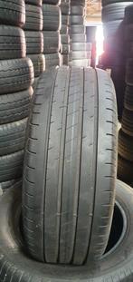 225/55r17 goodyear avec montage et equilibrag, Autos : Pièces & Accessoires, Utilisé, Enlèvement ou Envoi