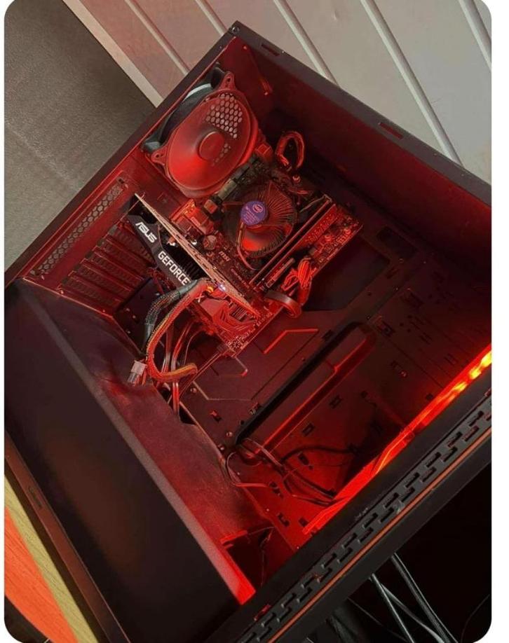 Tour PC gaming, Computers en Software, Desktop Pc's, Zo goed als nieuw, 2 tot 3 Ghz, HDD, SSD, 16 GB, Met videokaart, Gaming, Ophalen