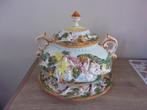 Grote vintage capodimonte soepterrine, Ophalen of Verzenden