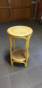 Bamboe bijzettafeltje, Ophalen of Verzenden, Zo goed als nieuw, Rond, Hout