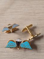 Boutons de manchettes et pins Para-Commando, Handtassen en Accessoires, Manchetknopen, Ophalen, Nieuw
